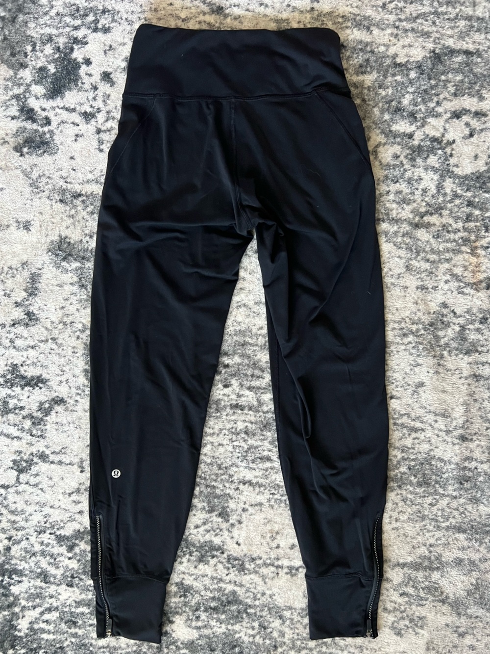 Lululemon Fresh Tracks Pant - Tech Fleece LIKE NEW